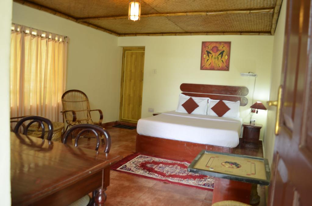 Hotel Rheinberg Town Haus à Munnar Chambre photo